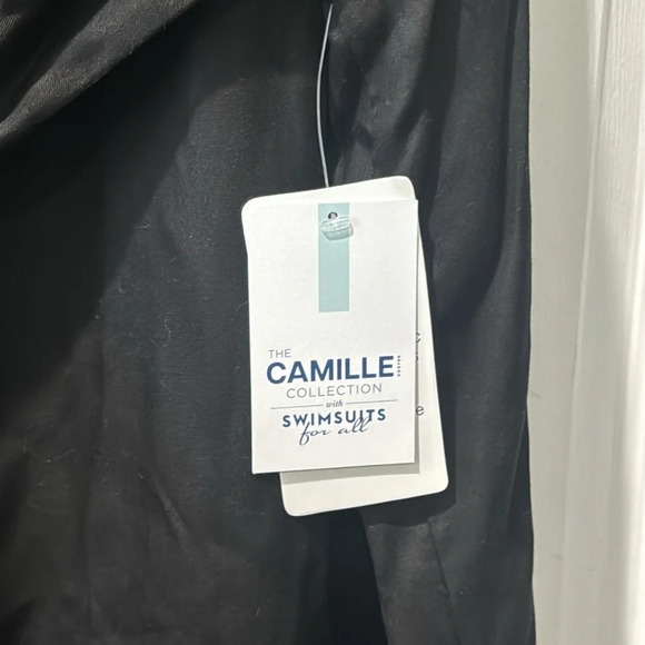 The Camille Collection Shirt/Cover Up - Picture 6 of 12